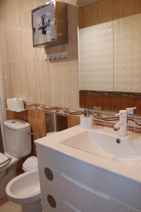 Apartamentos Carihuela Playa, Acogedor, Wifi Y Fibra Optica Torremolinos Exterior foto